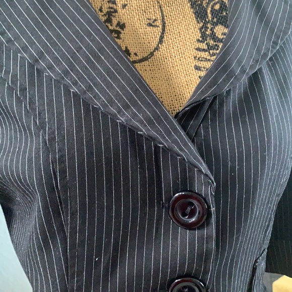 Pinstripe button up - Picture 2 of 4